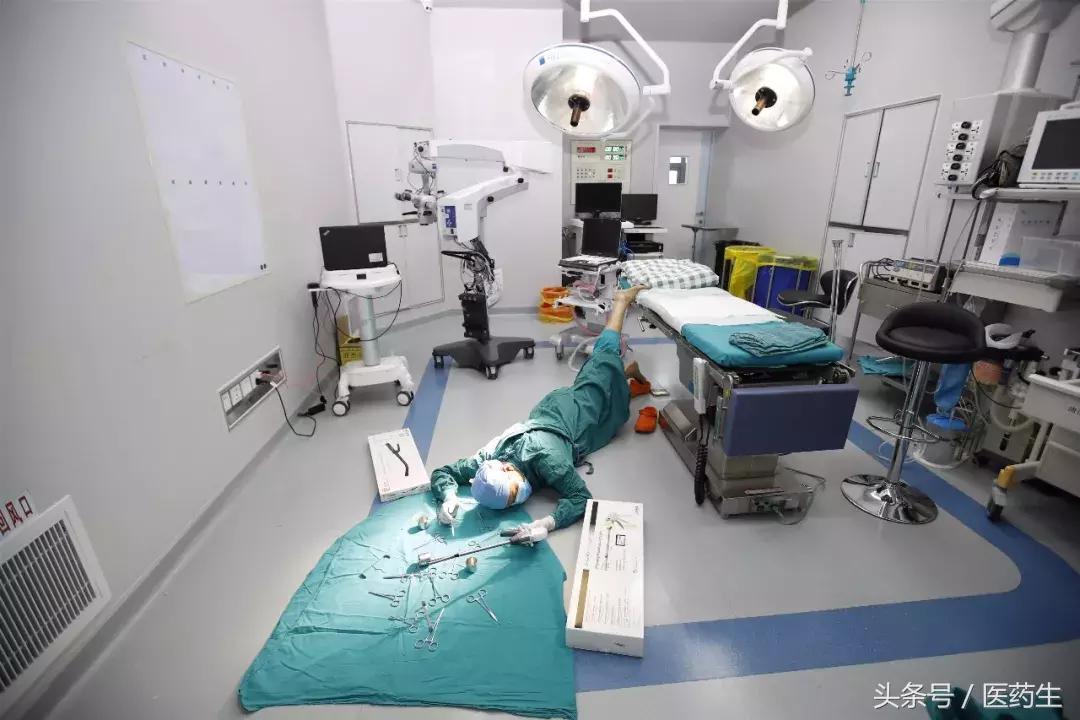 医护炫富照曝光，太赤裸裸了！