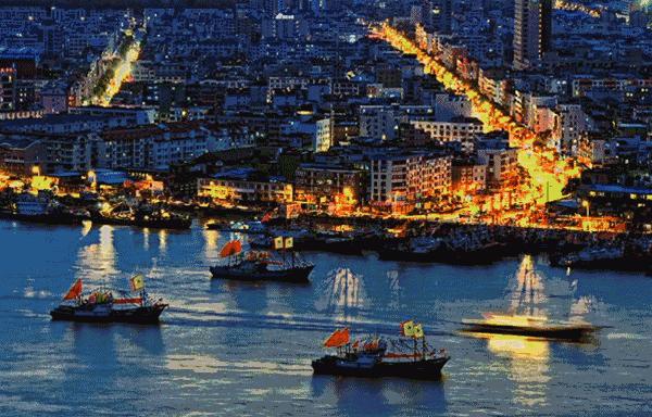 每个吃货心里都有一片海！没有256G的胃还敢到东海吃海鲜？