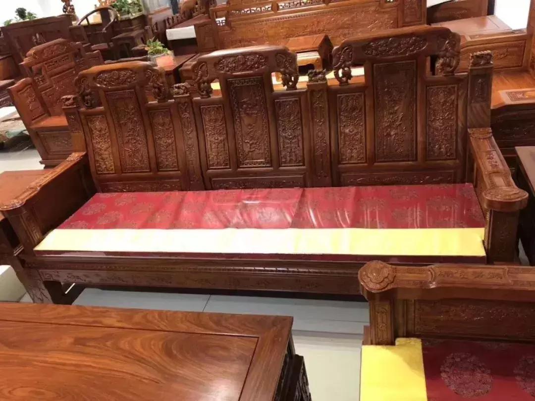 红木家具同材质不同尺寸价格差异,为什么同样红木材质价钱差很多