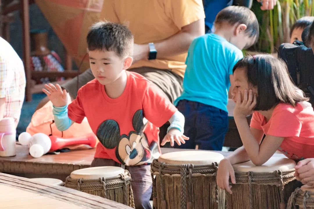 小小布历险记,香港迪士尼小小世界游记