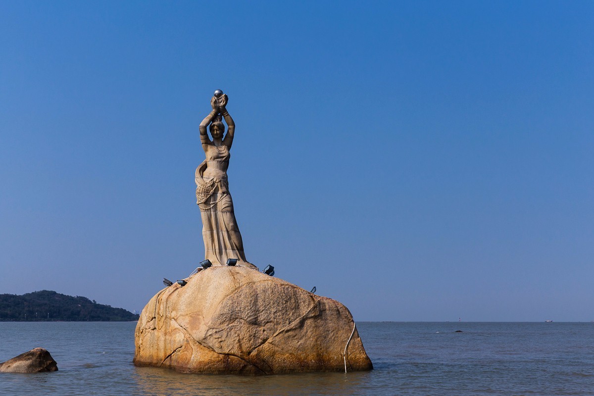 坐咩给“五华阿哥五华阿哥硬打硬”?