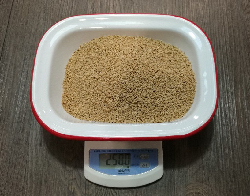 调花生芝麻酱制作方法,花生芝麻酱蘸料怎么调