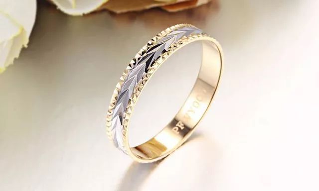 18K金首饰为何和24k金一样贵,18k金和18k玫瑰金哪个戴着好看