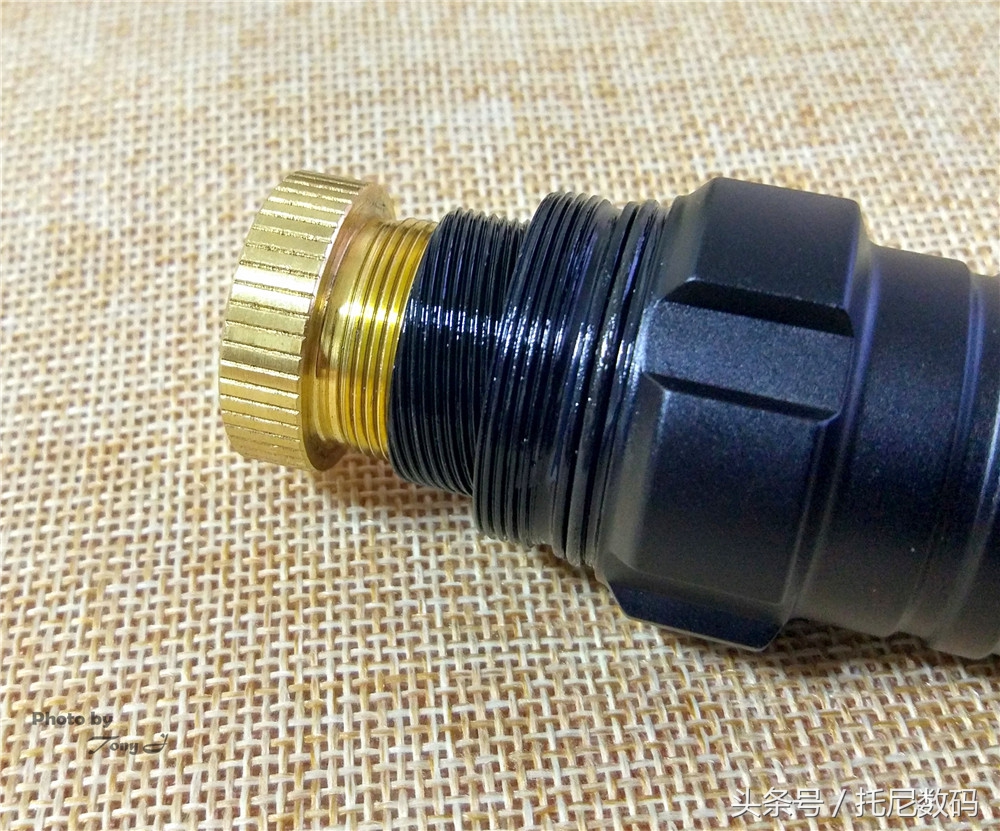 强光手电为什么那么便宜,强光手电筒买哪个好