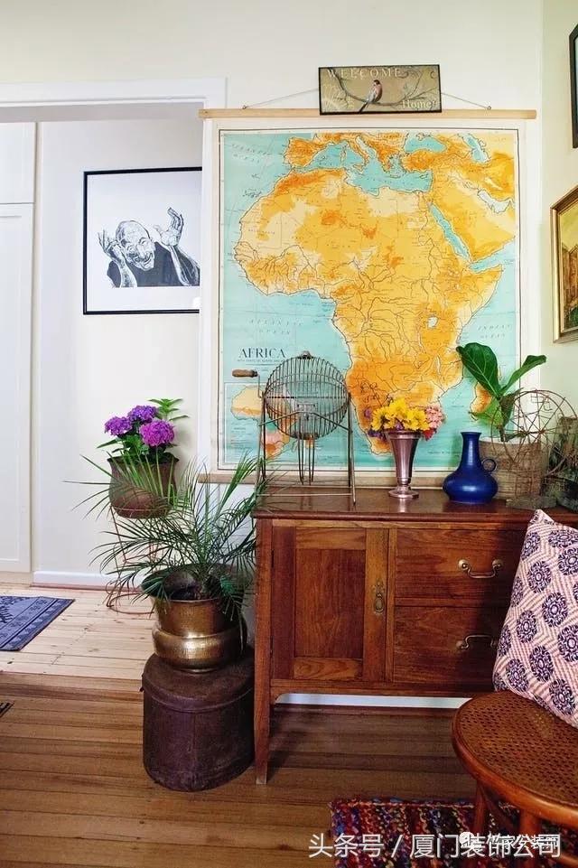 刷白墙好看还是贴墙布好看,白墙不好看怎么装饰