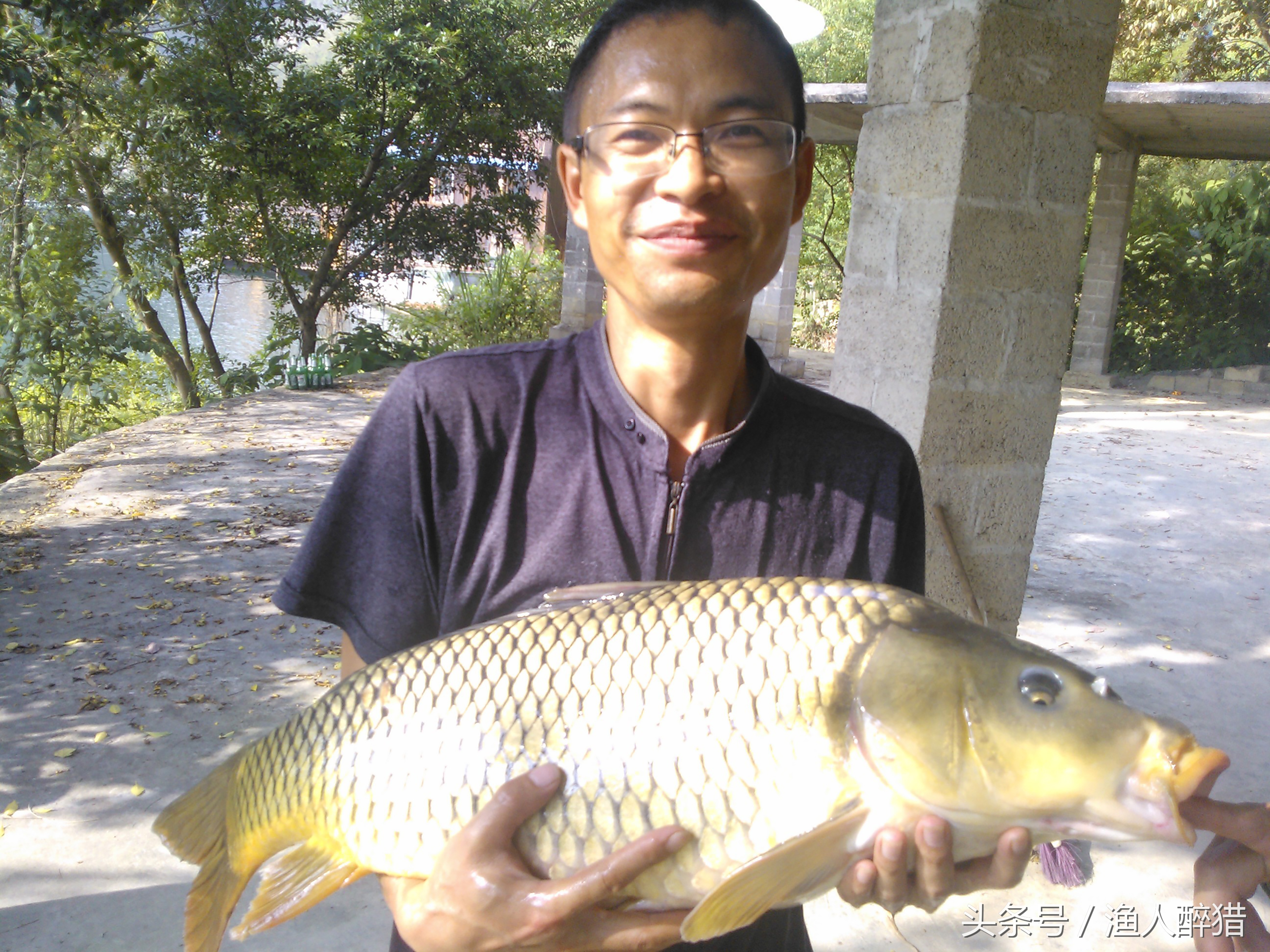 加粗尾浮漂挂玉米粒钓鲤鱼怎么调,夜间挂玉米粒钓鲤鱼调漂最佳方法