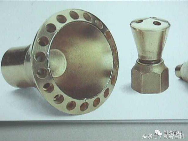 高低温箱制冷系统原理示意图,制冷系统四大件工作原理及作用