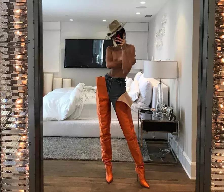 杨紫：过膝靴买不好真坑，孟美岐：感同身受