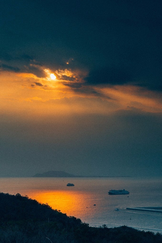 带你到三亚感受不一样的美食美景,三亚旅游必吃的美食清单大全