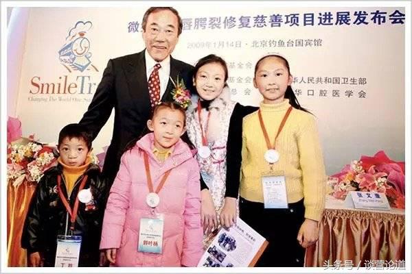 比尔盖茨第一次来中国,比尔盖茨佩服的中国人