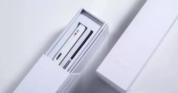 lamy凌美钢笔皮卡丘限量版,lamy钢笔国外包装
