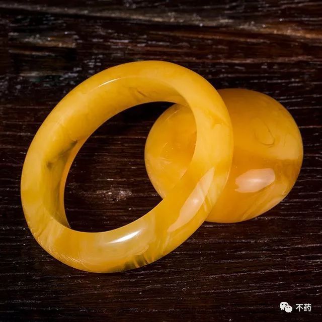 蜜蜡多少钱一克比较合理,蜜蜡正常多少钱一克