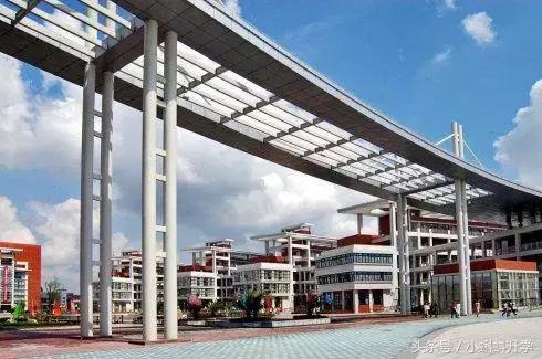 松江二中和曹杨二中哪个好,松江二中和松江一中哪个好