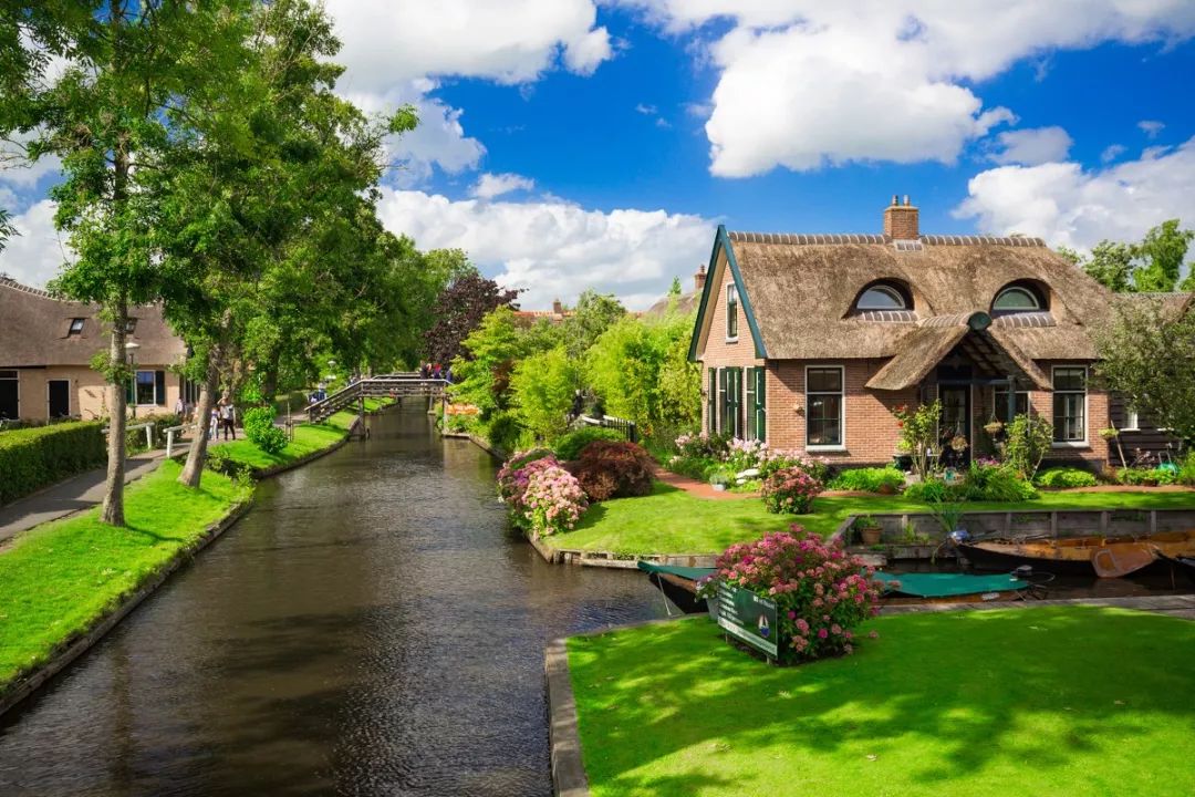 全世界最美的10个小镇,世界上最美的十个小镇