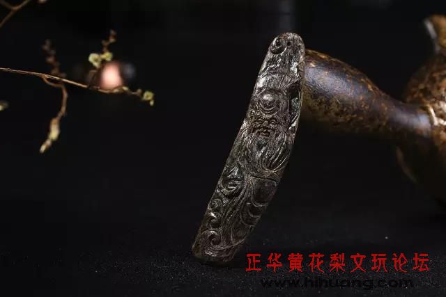 沉香手串会越盘越黑吗,沉香手串越戴越黑亮