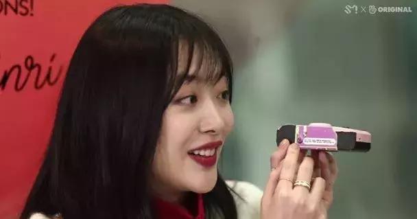 雪莉早期个人舞台,雪莉曾经综艺节目