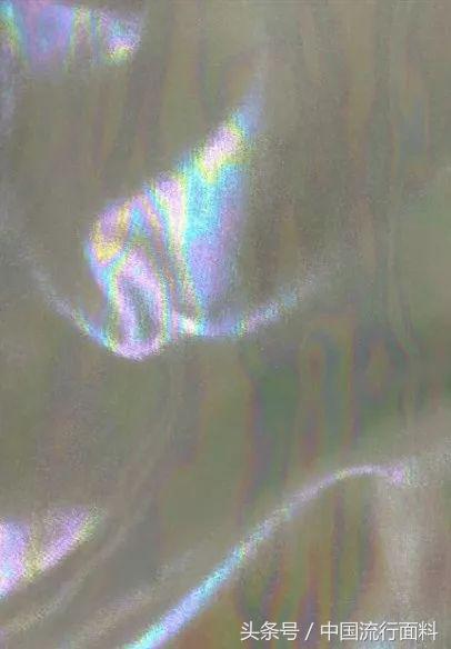 女装趋势新品,女装时髦款式