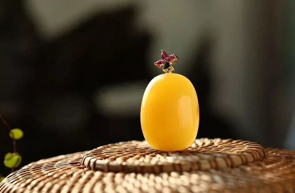 什么颜色的金色招财,秋冬招财发色