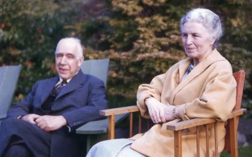 玻尔年轻时,玻尔年轻时的样子