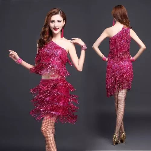 拉丁舞的服装怎么那么少,拉丁舞服装都有哪些