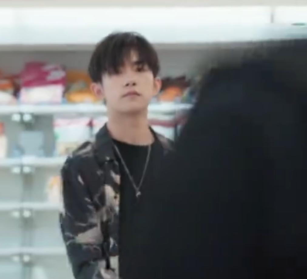 易烊千玺周边编织挂件,易烊千玺门挂件