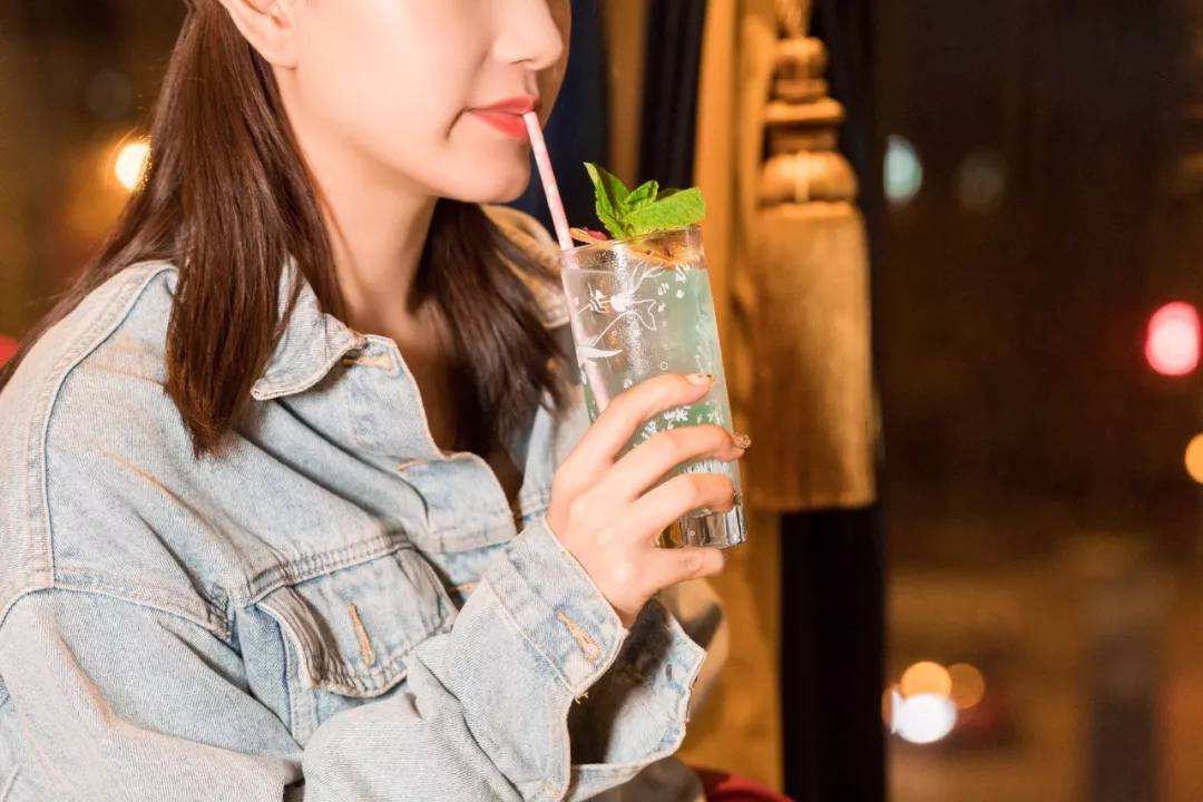 喝完这杯“电影同款”，你就是主角！