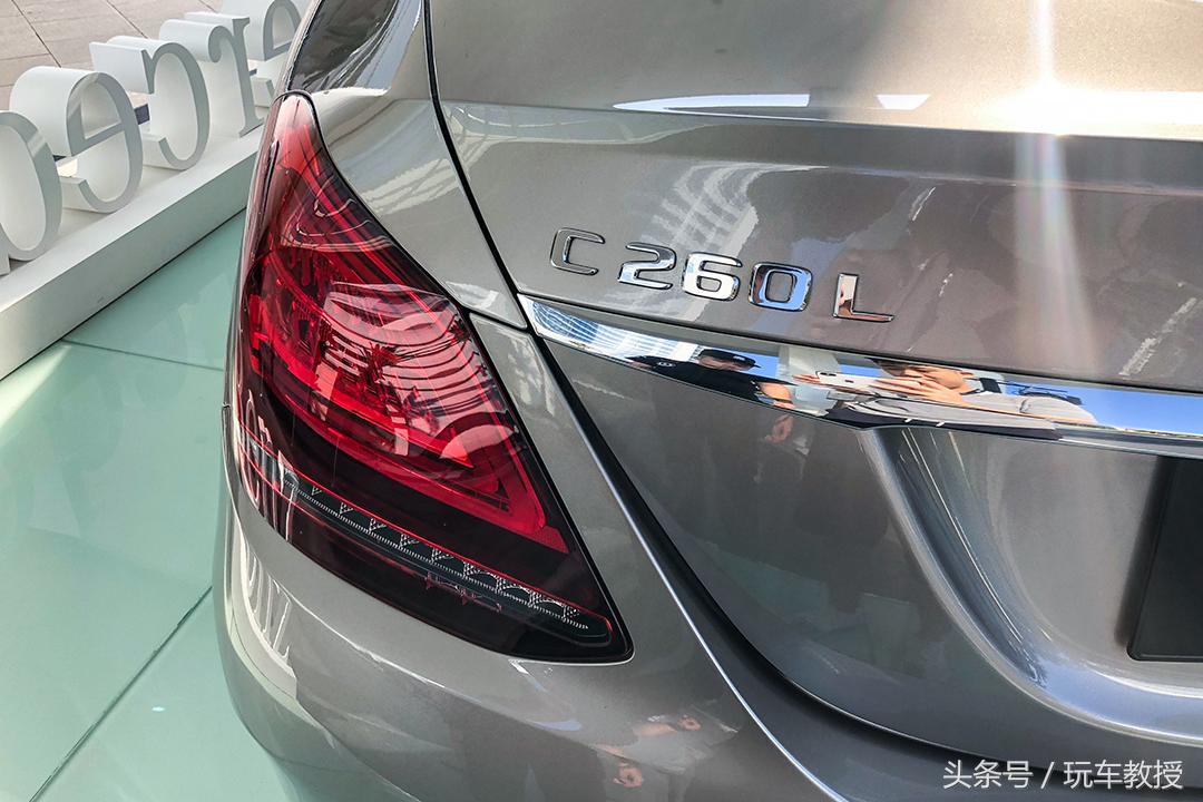 全新奔驰c级怎么选,全系奔驰商务车大全