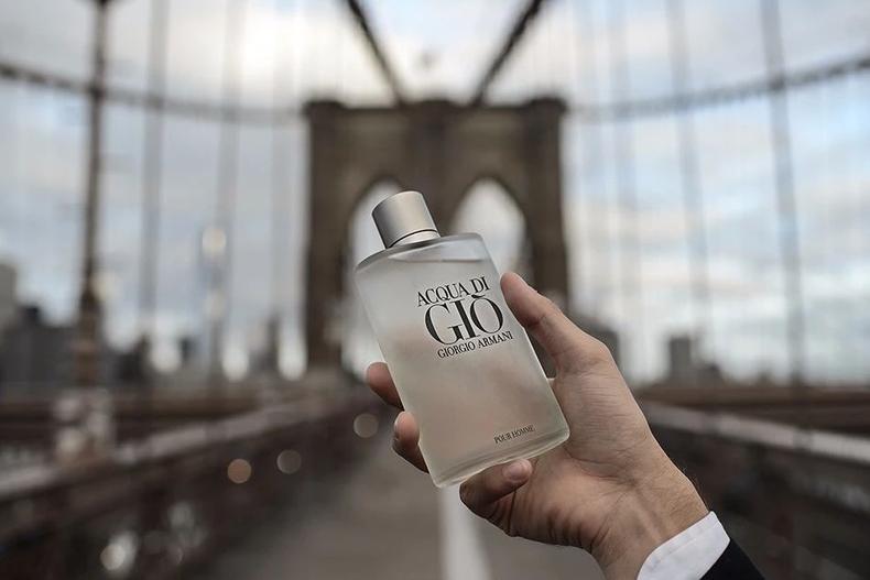 适合一年四季喷的男士香水,有什么让人闻起来就上瘾男士香水