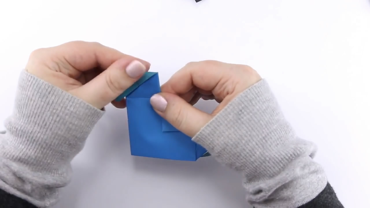 7-10岁儿童手工折纸会飞的蝙蝠,全世界最快最简单会飞的折纸蝙蝠