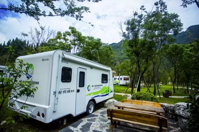 宜昌百家文化生活空间正在推选丨长阳卓尔文旅：你想要的诗与远方