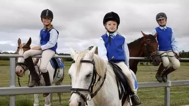 星天乐·UCPA度假村火力支持第11届阳朔攀岩节