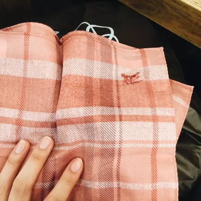 burberry购物方法,如何在京东领免费的券