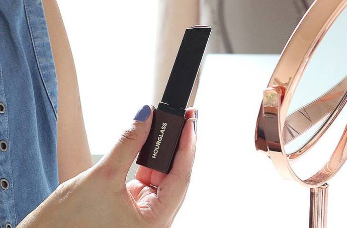 秋冬不卡粉脱妆的粉底液 (不易暗沉和脱妆的粉底)