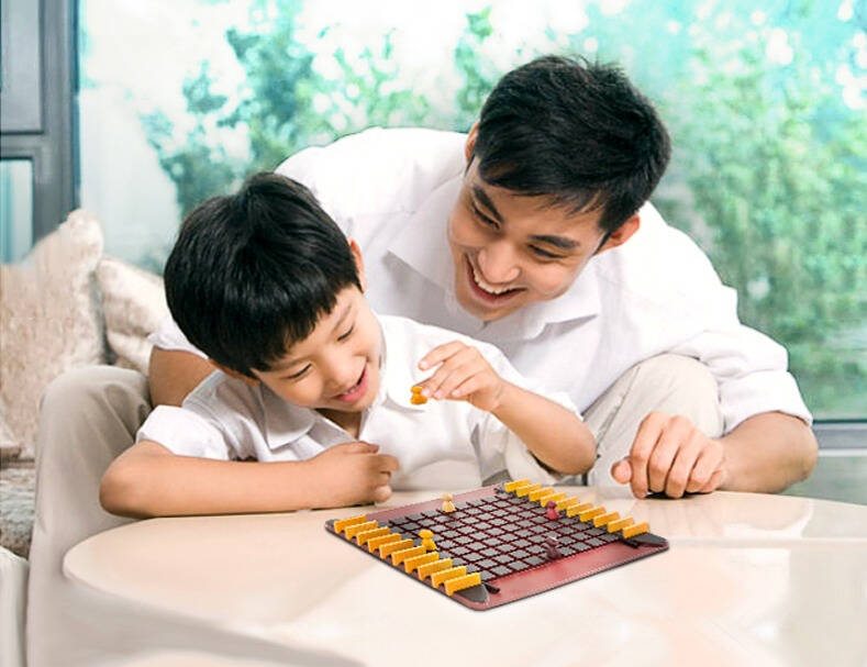 适合爸爸儿子玩的亲子游戏,适合陪孩子玩的游戏棋