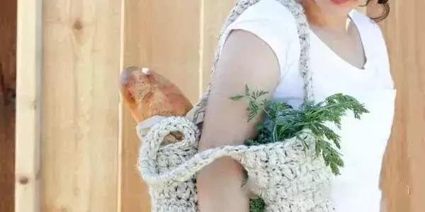 用毛线做收纳袋怎么做,用环保购物袋手工制作幼儿