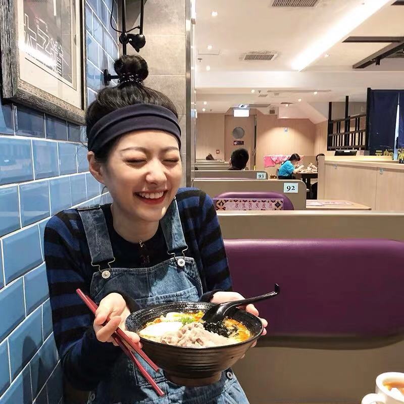 独特别致打底衫单穿,v领打底衫款款洋气时髦长袖春款