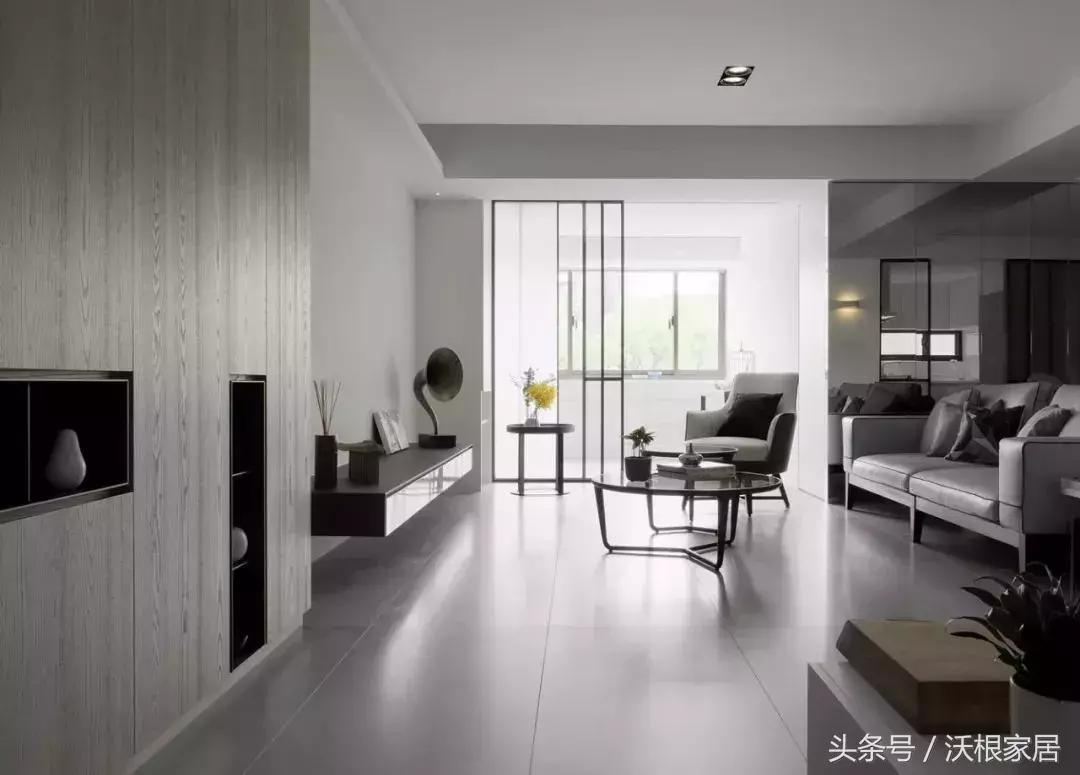 简约风格地砖是灰色配什么踢脚线,灰色哑光地砖800*800铺贴效果