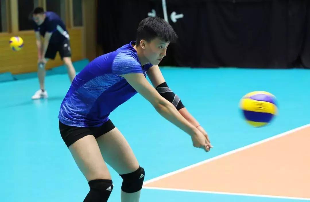 女排联赛倒计时：A组国家队群星汇聚B组上海期争冠北京引强援