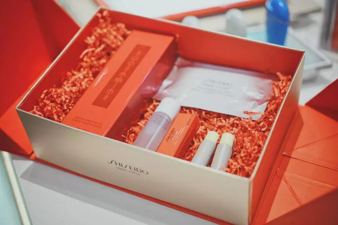 今天！天环广场YSL、资生堂、CPB等疯狂大促销！还能抽戴森~