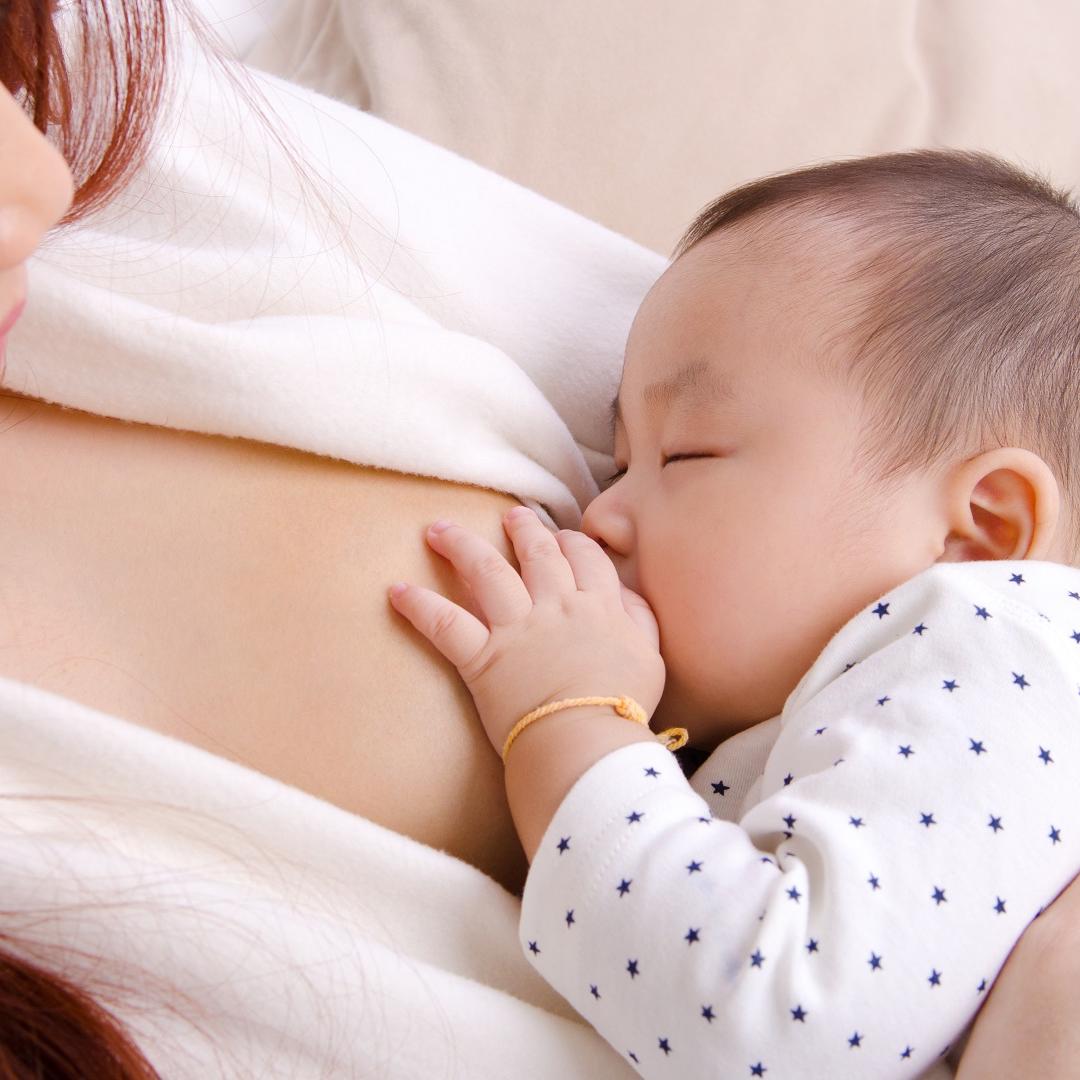 选择喂母乳，胸部就再也回不去了吗？乳房外型哪有自身健康重要？