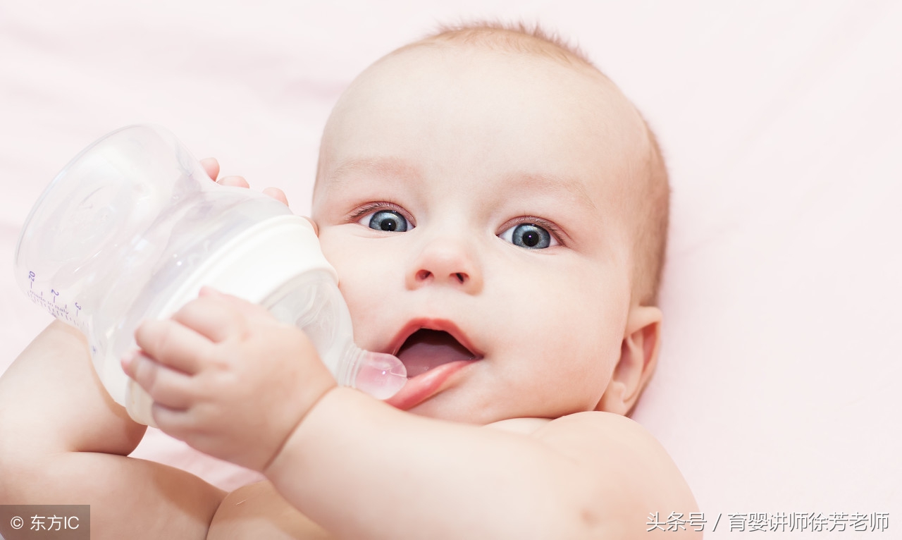 小孩小便有一段乳白色正常吗,宝宝小便最后出现白色的怎么回事