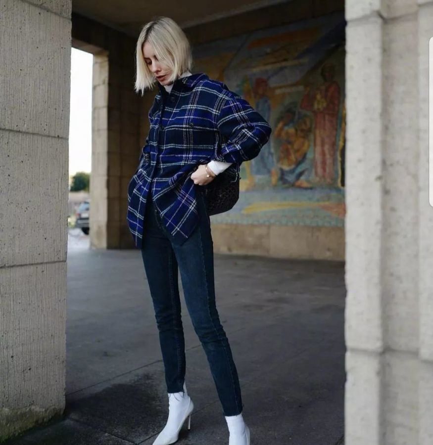 刘雯最近出席的时装周,刘雯时装秀近图