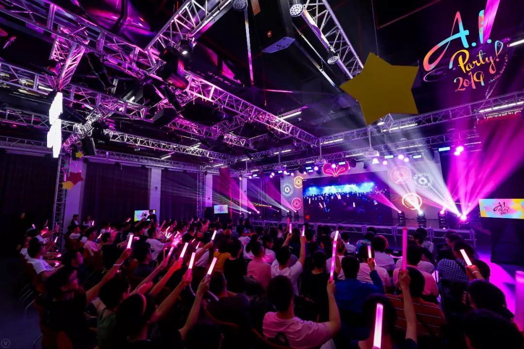 绊爱虚拟主播直播回放,绊爱直播视频