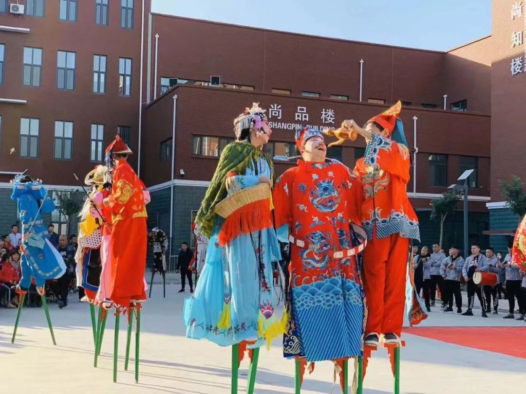 吴桥杂技非遗表演团队,吴桥杂技艺术节每几年举办一次