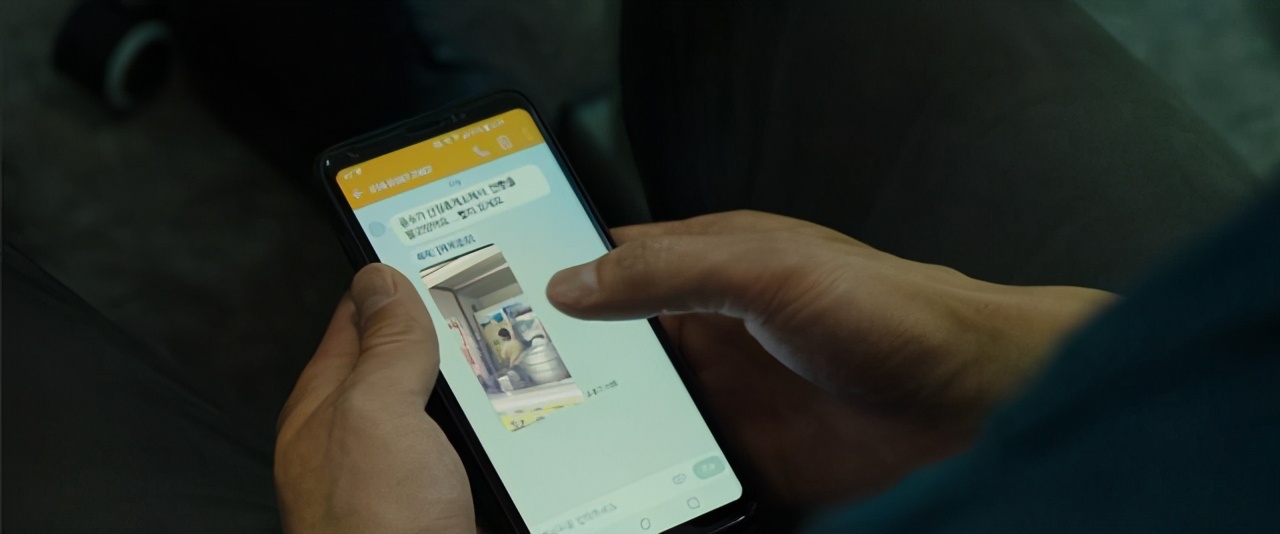 阔别十四年之久的她回来，主演了又一部《熔炉》......