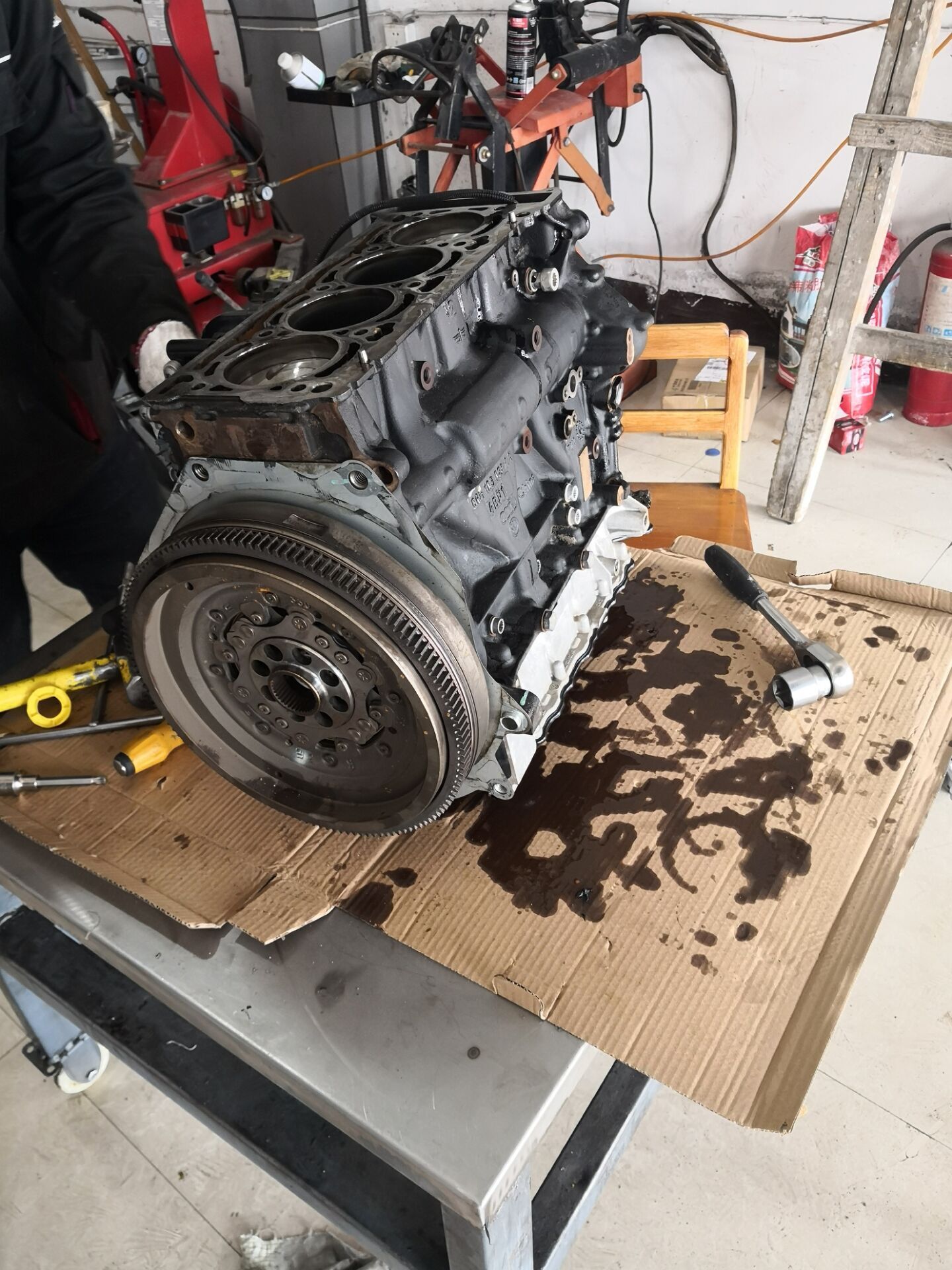 14款奥迪q3烧机油吗,2020奥迪q3烧机油吗