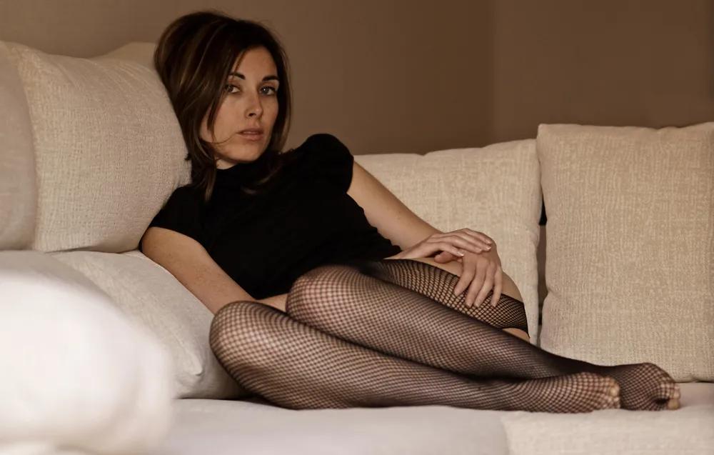 丝袜为什么是横丝,丝袜为什么是丝的