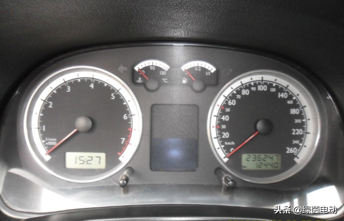 操控之王越野车,玩转20款大众宝来