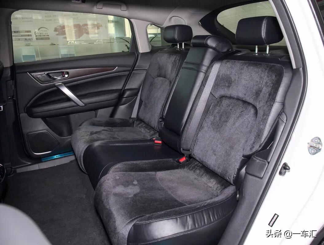 本田冠道两驱豪华版370油耗,本田冠道有没有国六排放