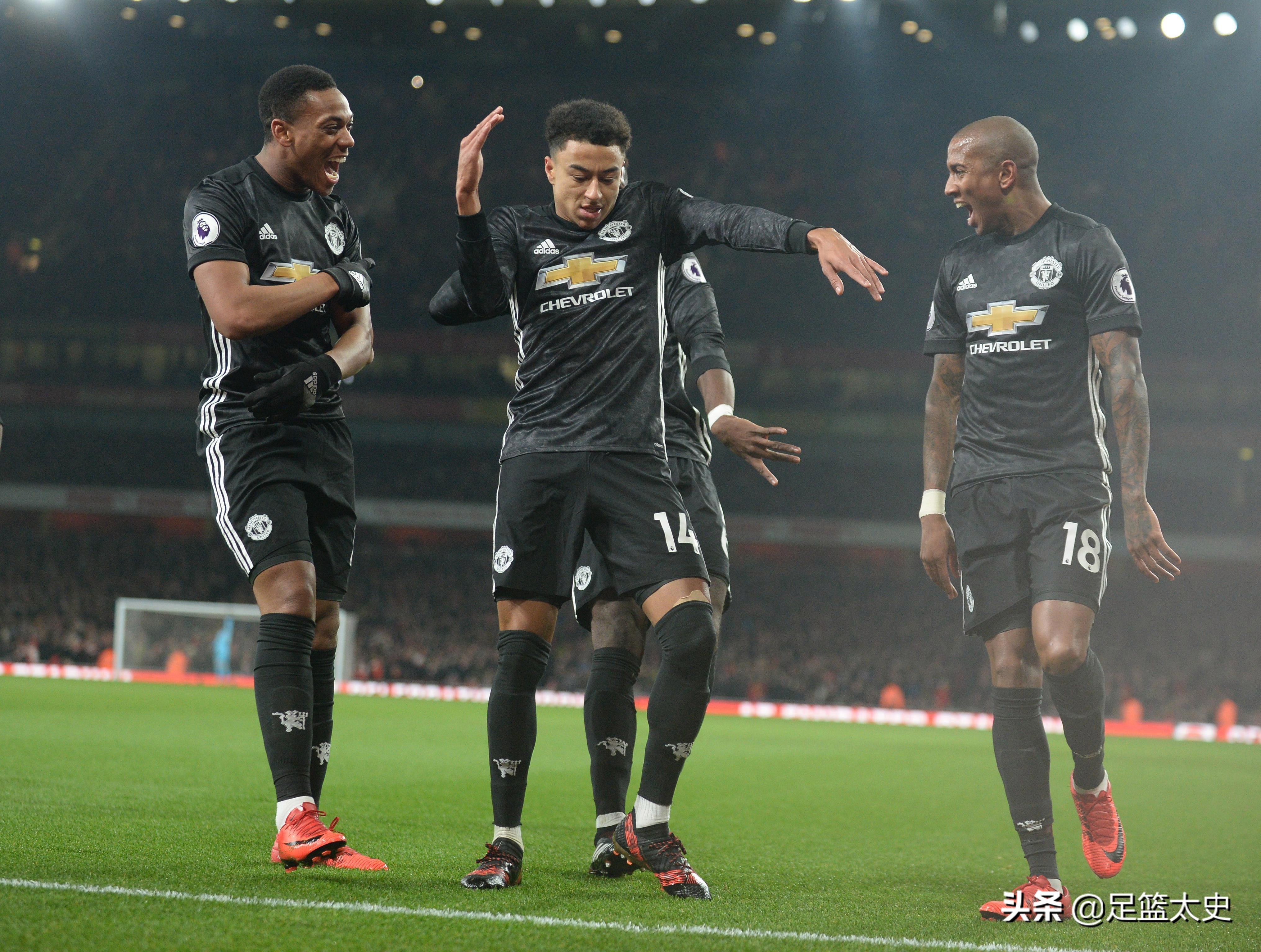 浼︽暒鑸炵帇鐢靛奖,浼︽暒鑸炵帇